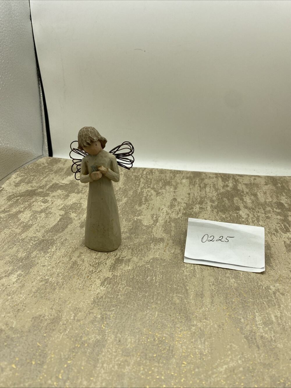 Willow Tree ANGEL OF HEALING 2001 Holding A Bird 4.75”